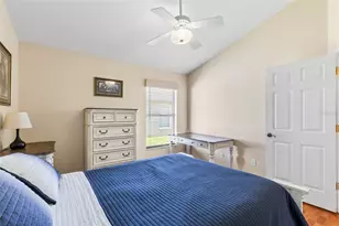 1674 Meadow Oak Ln, Tarpon Springs, FL 34689 - Photo 18