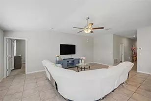 9625 Sage Creek Dr, Ruskin, FL 33573 - Photo 16