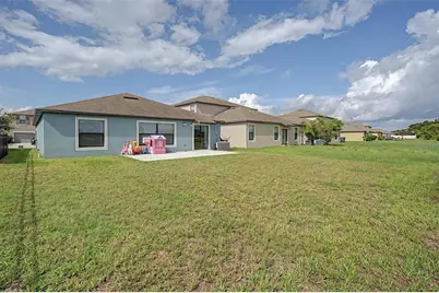 9625 Sage Creek Drive, Ruskin, FL 33573 - Photo 2