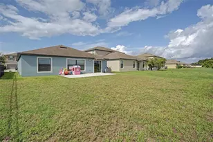 9625 Sage Creek Dr, Ruskin, FL 33573 - Photo 2