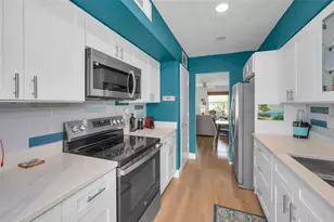 845 Sky Loch Dr S, Dunedin, FL 34698 - Photo 18