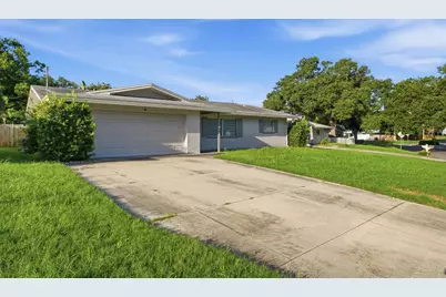1387 Bellevue Boulevard, Clearwater, FL 33756 - Photo 2
