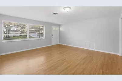 1387 Bellevue Boulevard, Clearwater, FL 33756 - Photo 6