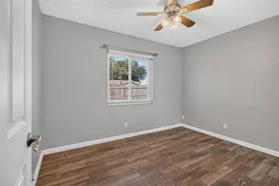 8153 Candlewoode Dr, Largo, FL 33773 - Photo 24