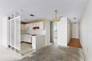 5501 80th St N, Saint Petersburg, FL 33709 - Photo 2
