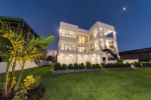 43 Dolphin Dr, Treasure Island, FL 33706 - Photo 86