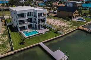 43 Dolphin Dr, Treasure Island, FL 33706 - Photo 100