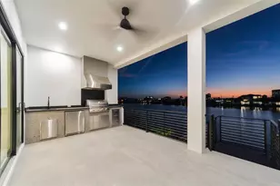 43 Dolphin Dr, Treasure Island, FL 33706 - Photo 34