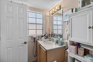 6100 Gulfport Blvd S, Gulfport, FL 33707 - Photo 36