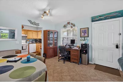 6100 Gulfport Boulevard S #401, Gulfport, FL 33707 - Photo 16