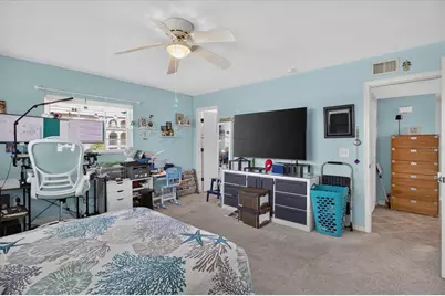 6100 Gulfport Boulevard S #401, Gulfport, FL 33707 - Photo 32