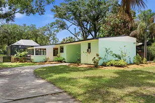 609 W River Dr, Temple Terrace, FL 33617 - Photo 36