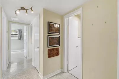 609 W River Drive, Tampa, FL 33617 - Photo 24