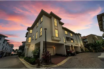 1340 Bayshore Boulevard #304, Dunedin, FL 34698 - Photo 1