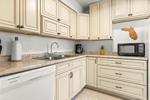 4215 E Bay Dr, Clearwater, FL 33764 - Photo 10