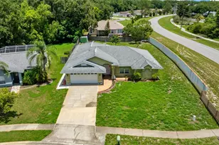 5146 Worth Ct, New Port Richey, FL 34653 - Photo 4