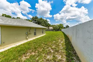 5146 Worth Ct, New Port Richey, FL 34653 - Photo 12