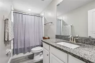 17448 Radiant Shine Wy, Lutz, FL 33558 - Photo 20