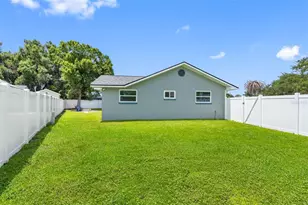 1950 Arvis Cir W, Clearwater, FL 33764 - Photo 32