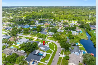 1950 Arvis Circle W, Clearwater, FL 33764 - Photo 40