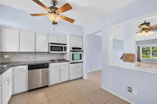 2410 Franciscan Dr, Clearwater, FL 33763 - Photo 4