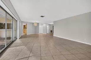 6390 Burning Tree Dr, Seminole, FL 33777 - Photo 10