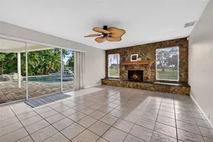 6390 Burning Tree Dr, Seminole, FL 33777 - Photo 20