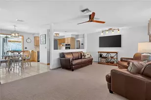 1707 Ridgeway Dr, Clearwater, FL 33755 - Photo 10
