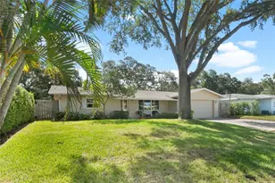 1707 Ridgeway Dr, Clearwater, FL 33755 - Photo 2