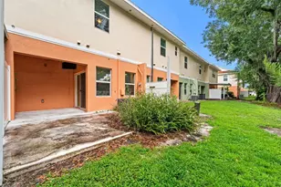 231 Alexander Woods Dr, Plant City, FL 33563 - Photo 16