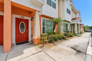 231 Alexander Woods Dr, Plant City, FL 33563 - Photo 2
