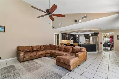 2937 Hillcreek Circle S, Clearwater, FL 33759 - Photo 22