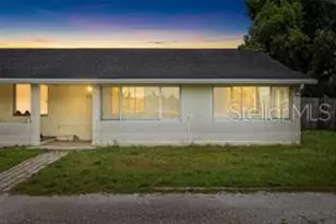 2196 Bell Cheer Dr, Clearwater, FL 33764 - Photo 2
