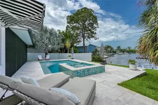 223 Pinecrest Dr, Palm Harbor, FL 34683 - Photo 8