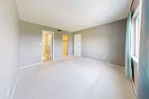 801 83rd Ave N, Saint Petersburg, FL 33702 - Photo 20