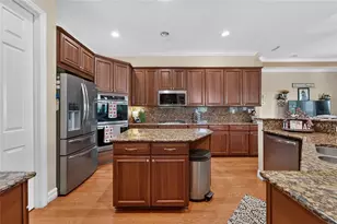 5207 Lake Venice Dr, Wimauma, FL 33598 - Photo 10