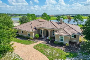 5207 Lake Venice Dr, Wimauma, FL 33598 - Photo 2