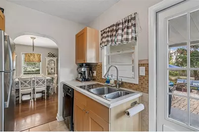 2914 N Woodrow Avenue, Tampa, FL 33602 - Photo 16