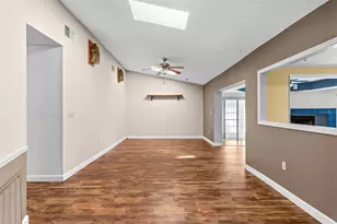 436 Manor Blvd, Palm Harbor, FL 34683 - Photo 2