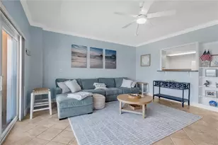 880 Mandalay Ave, Clearwater Beach, FL 33767 - Photo 6