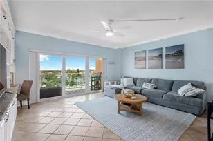 880 Mandalay Ave, Clearwater Beach, FL 33767 - Photo 2