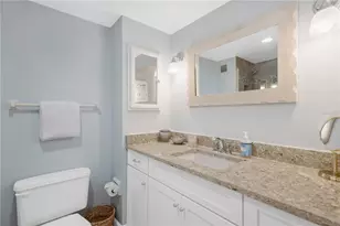 880 Mandalay Ave, Clearwater Beach, FL 33767 - Photo 16