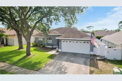 1690 Winners Circle, Tarpon Springs, FL 34689 - Photo 1
