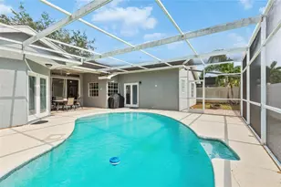 1690 Winners Cir, Tarpon Springs, FL 34689 - Photo 2
