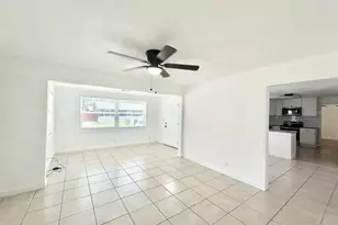 8004 N Marks St, Tampa, FL 33604 - Photo 8