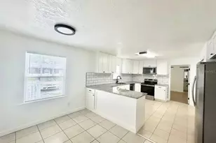8004 N Marks St, Tampa, FL 33604 - Photo 10