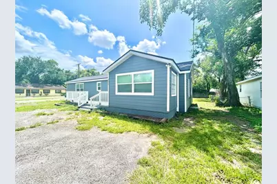 8004 N Marks Street, Tampa, FL 33604 - Photo 1