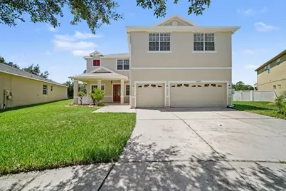20009 Oakflower Avenue, Tampa, FL 33647 - Photo 2
