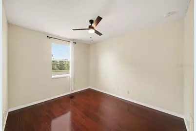 20009 Oakflower Avenue, Tampa, FL 33647 - Photo 28