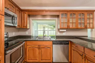 1661 Algonquin Dr, Clearwater, FL 33755 - Photo 10